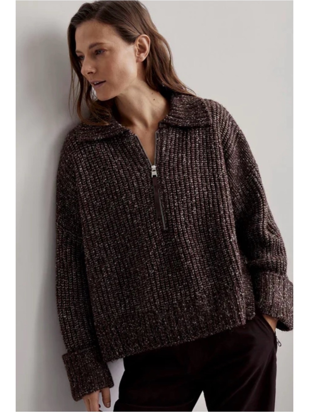 Cozy Zip-Front Chunky Knit Sweater - Brown